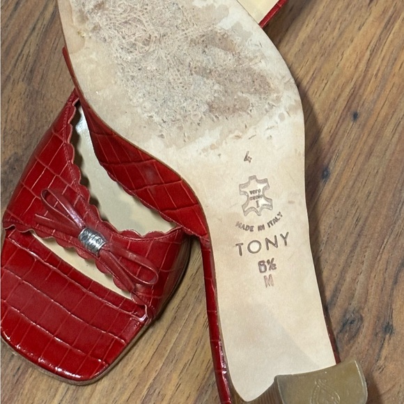 Brighton Tony Red Bow Heels Slides Sandals 6.5M EXCELLENT - Picture 7 of 7
